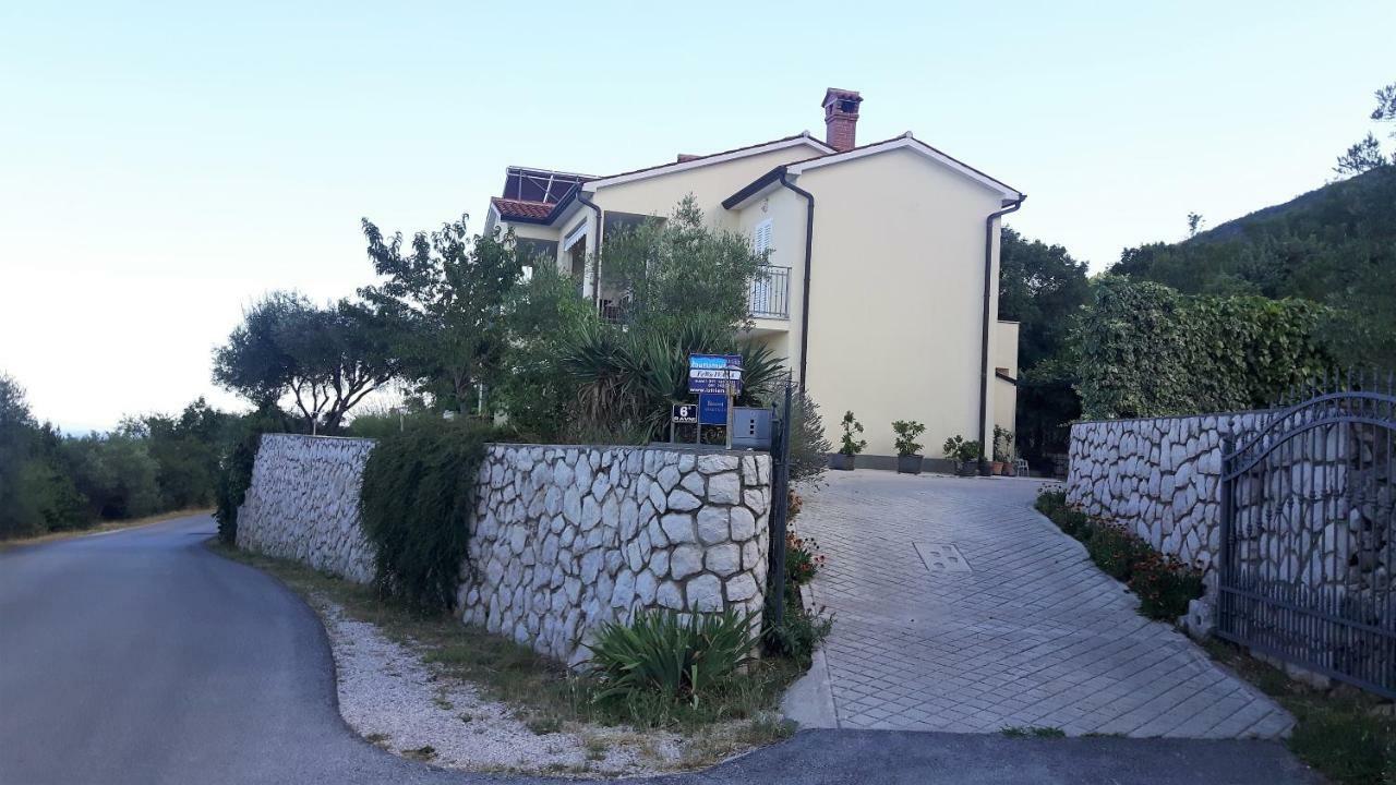 Apartments Ivana 라브니 외부 사진